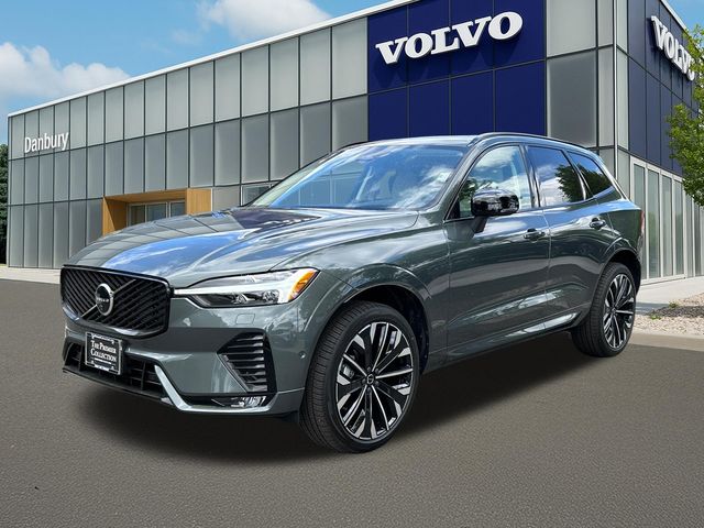 2026 Volvo XC60 B5 Ultra Dark AWD's photo