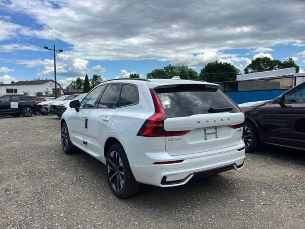 New 2026 Volvo XC60 B5 Plus SUV