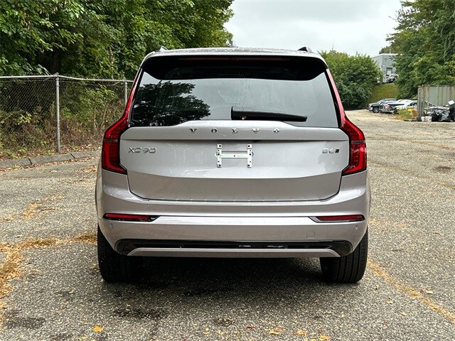 2026 Volvo XC90 photo 2