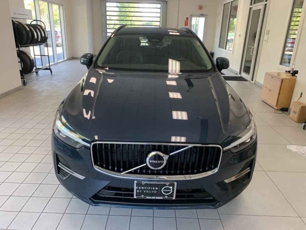 Certified 2023 Volvo XC60 B5 Core SUV