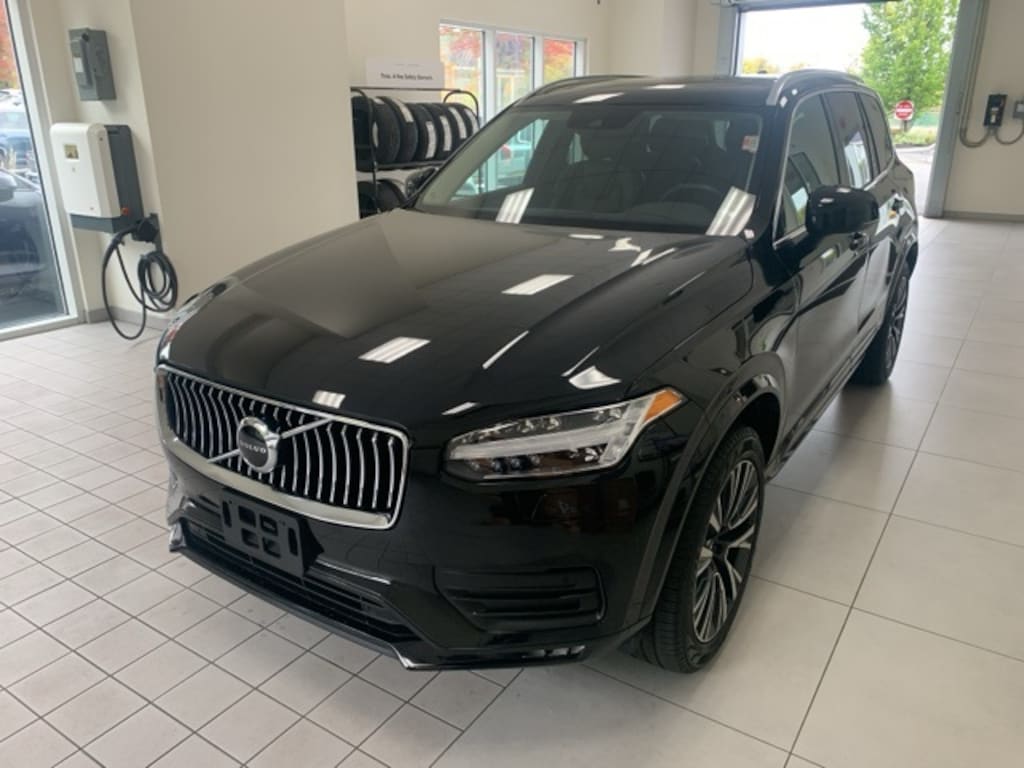 Certified 2022 Volvo XC90 T6 Momentum SUV