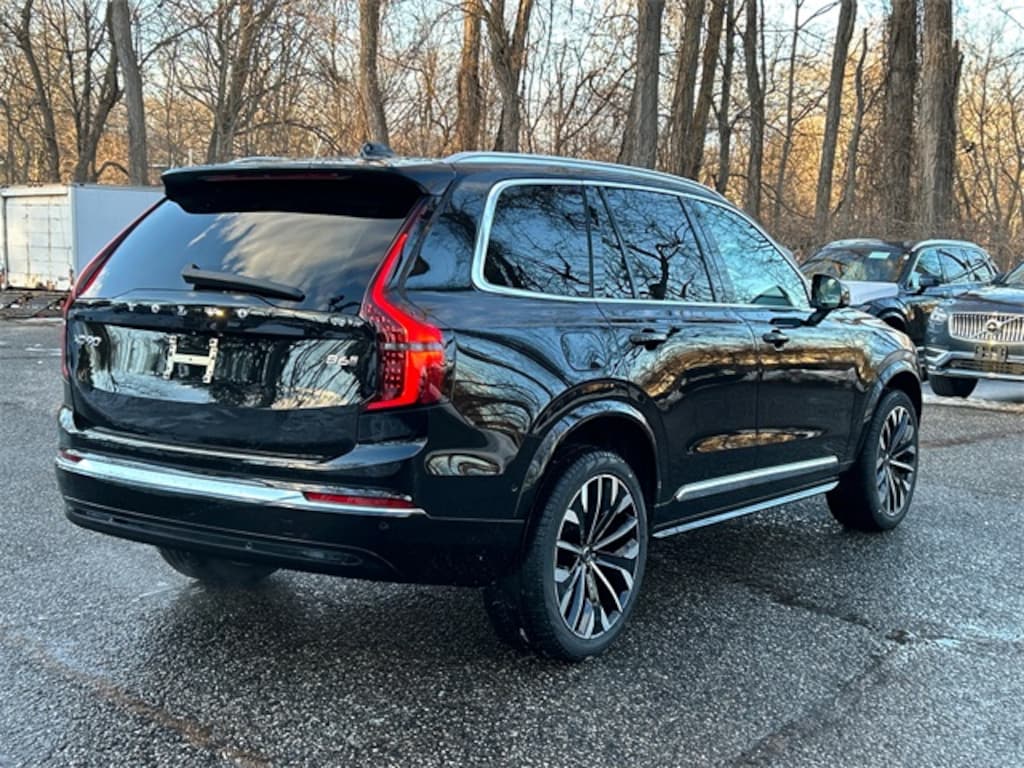 New 2026 Volvo XC90 B6 Plus 7-Seater SUV