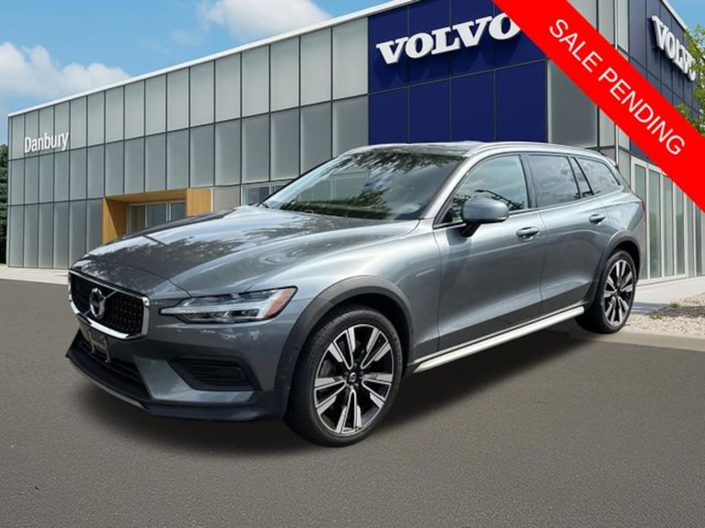 Used 2020 Volvo V60 Cross Country T5 Wagon