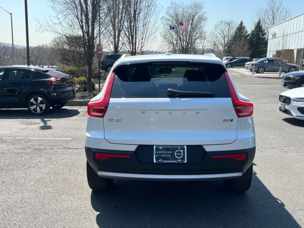 Certified 2023 Volvo XC40 B5 Plus Bright Theme SUV