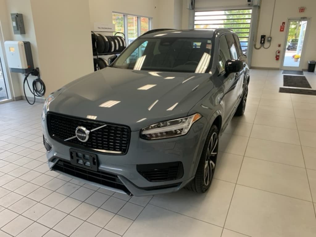 Used 2023 Volvo XC90 Recharge Plug-In Hybrid T8 Plus Dark Theme 7 Passenger SUV