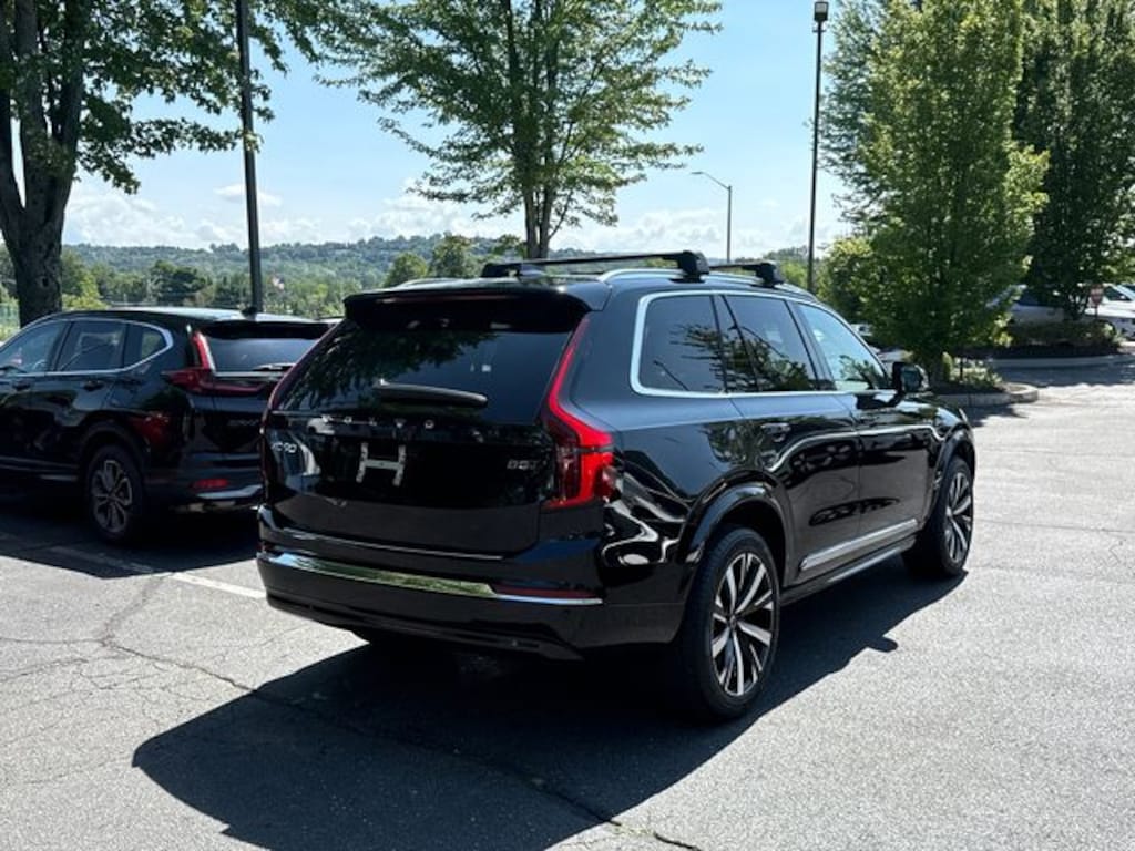 Used 2026 Volvo XC90 B5 Core SUV