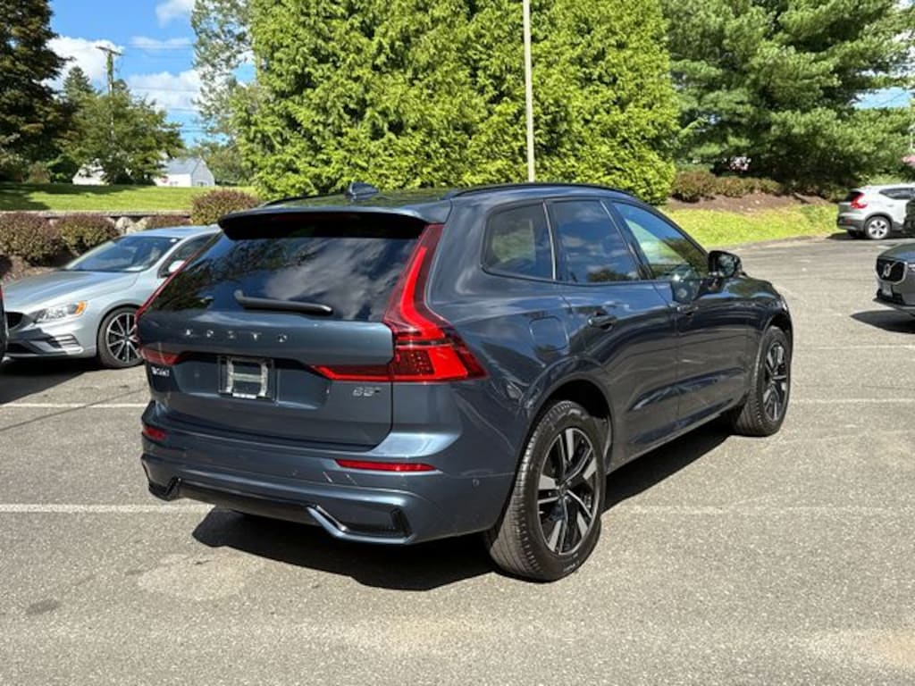 Used 2026 Volvo XC60 B5 Plus SUV