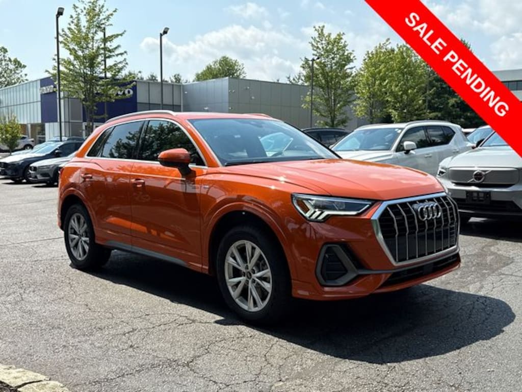 Used 2024 Audi Q3 Premium Plus SUV