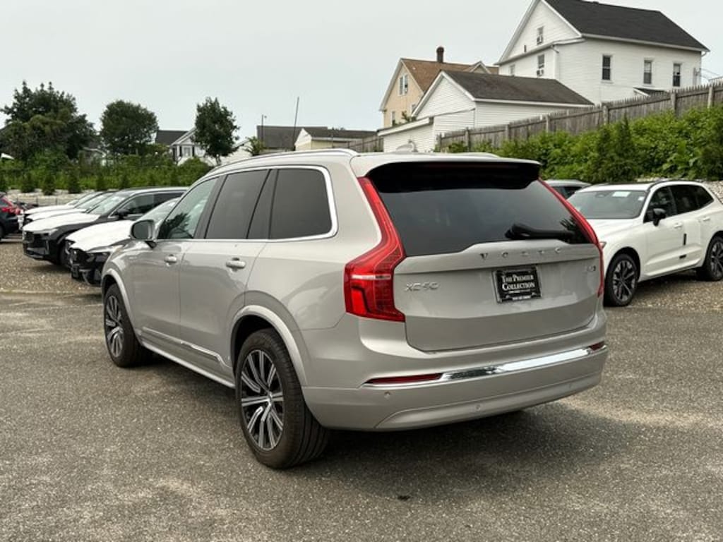 Used 2024 Volvo XC90 B5 Core SUV