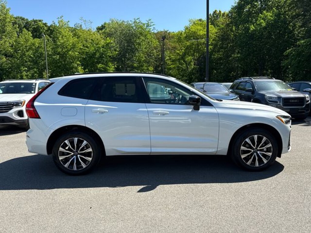 Used 2024 Volvo XC60 B5 Core SUV