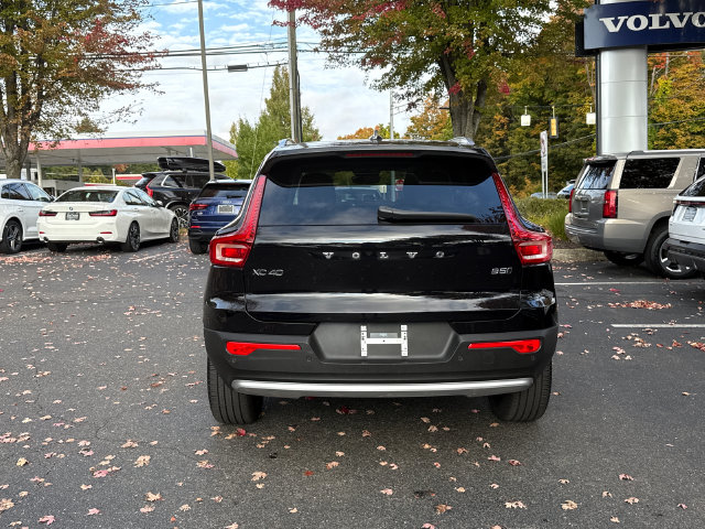Certified 2024 Volvo XC40 Ultimate SUV