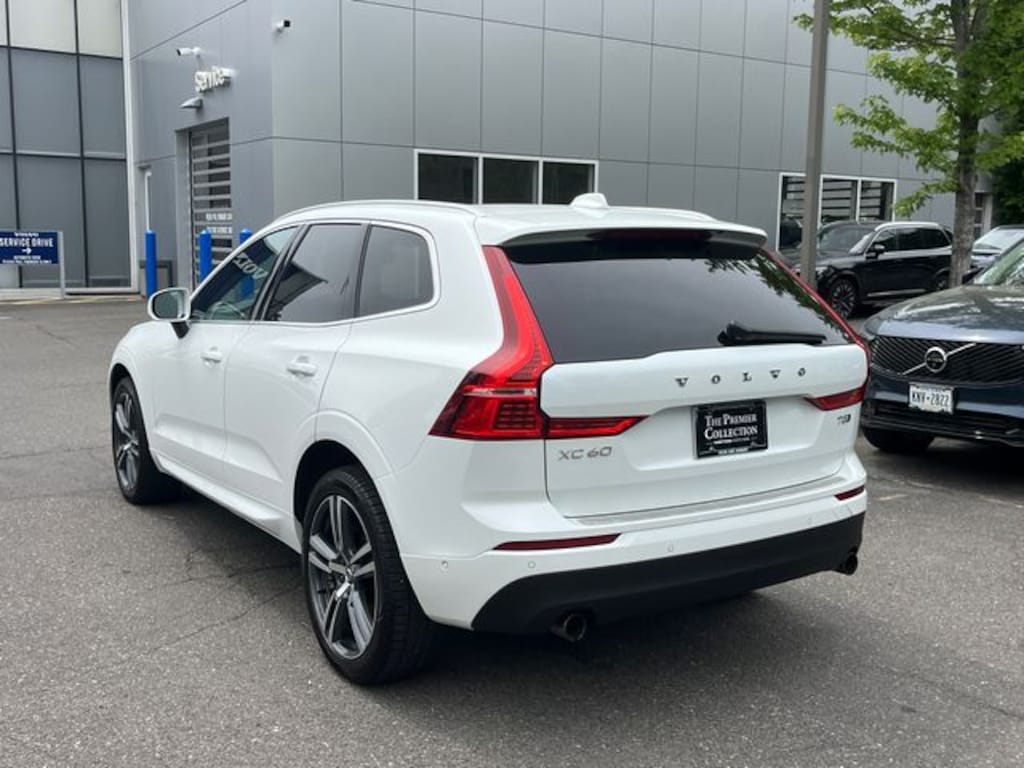 Used 2019 Volvo XC60 T5 Momentum SUV