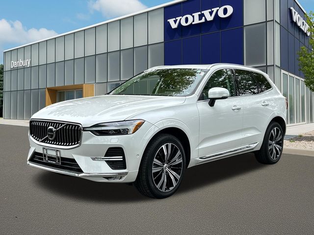 2023 Volvo XC60 B5 Plus Bright Theme AWD's photo