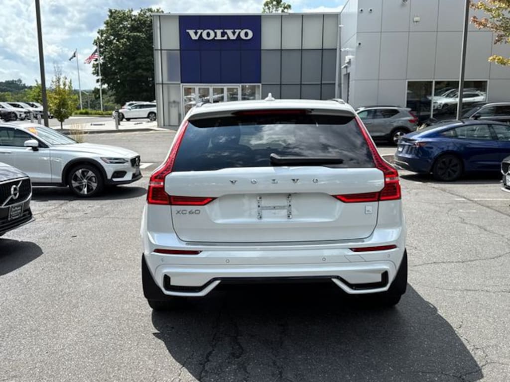 Certified 2024 Volvo XC60 plug-in hybrid T8 Polestar SUV