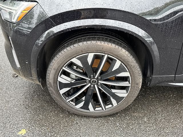 2026 Volvo XC90 Ultra - Photo 8