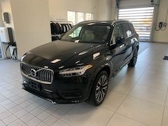 2022 Volvo XC90 T6 Momentum SUV
