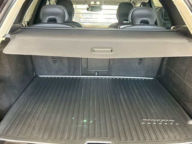 2022 Volvo XC60 Inscription - Photo 27