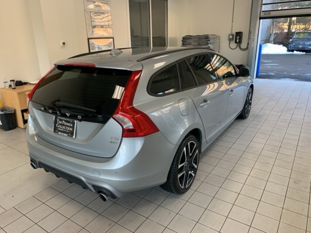 Used 2018 Volvo V60 T5 Dynamic Wagon
