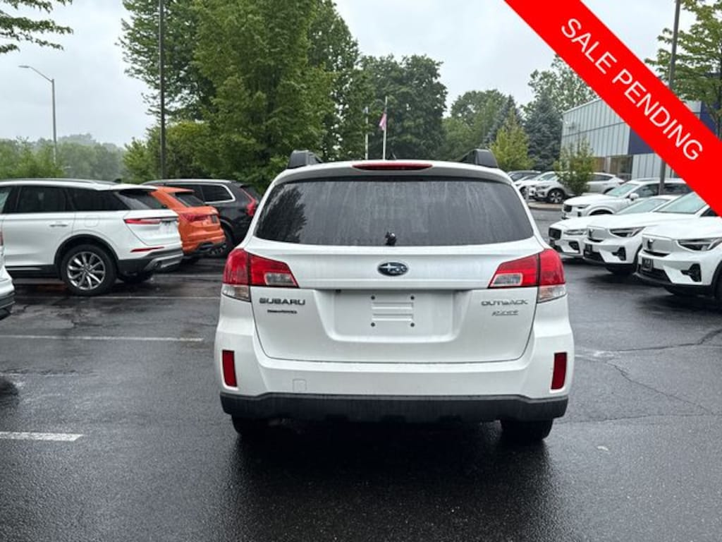 Used 2014 Subaru Outback 2.5i SUV