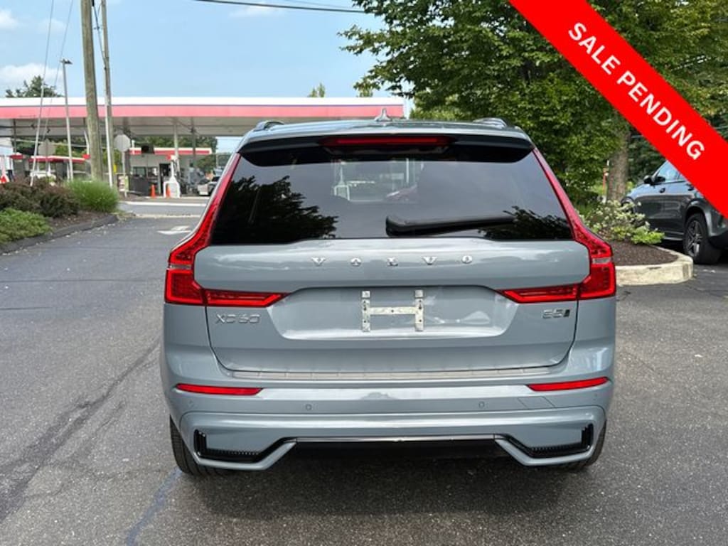 Certified 2024 Volvo XC60 B5 Plus Dark Theme SUV