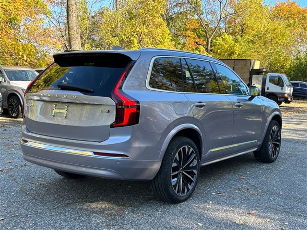 New 2026 Volvo XC90 B6 Plus 7-Seater SUV
