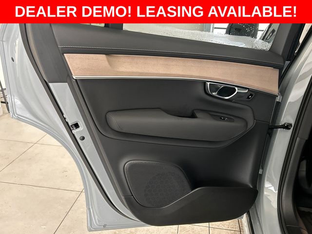 2026 Volvo XC90 Plus - Photo 21