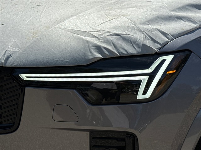 2026 Volvo XC90 Ultra - Photo 7