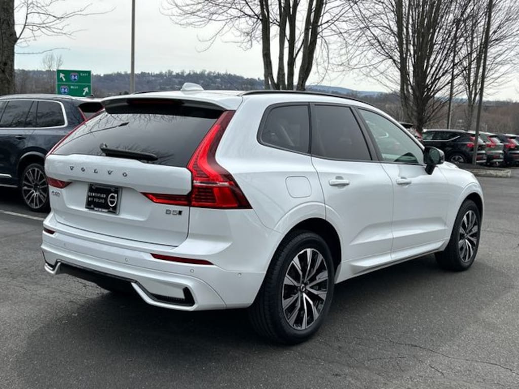 Certified 2024 Volvo XC60 B5 Plus Dark Theme SUV
