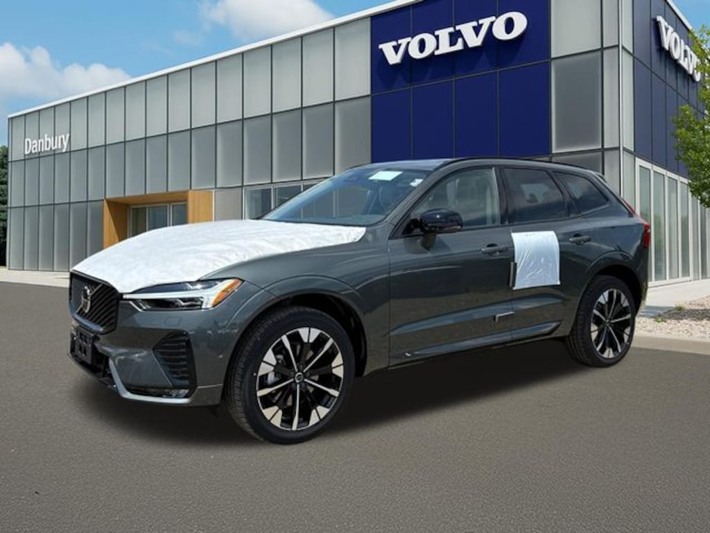 New 2026 Volvo XC60 B5 Plus SUV