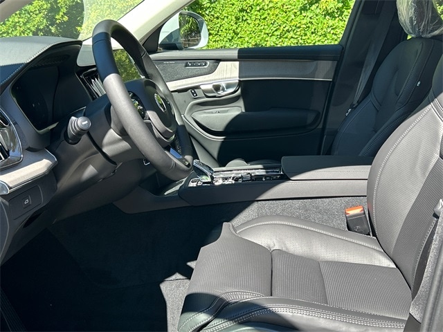 2026 Volvo XC90 Ultra - Photo 10
