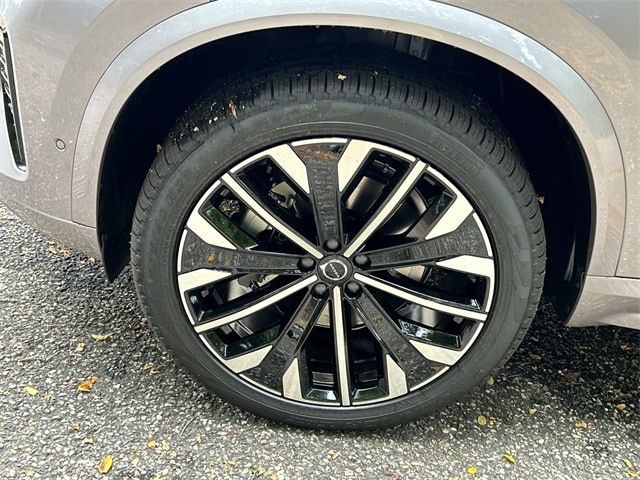 2026 Volvo XC90 Ultra - Photo 8