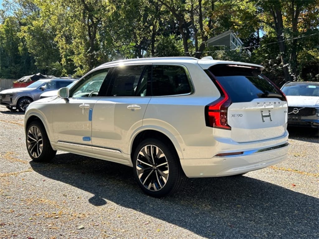 New 2026 Volvo XC90 B6 Ultra 7-Seater SUV