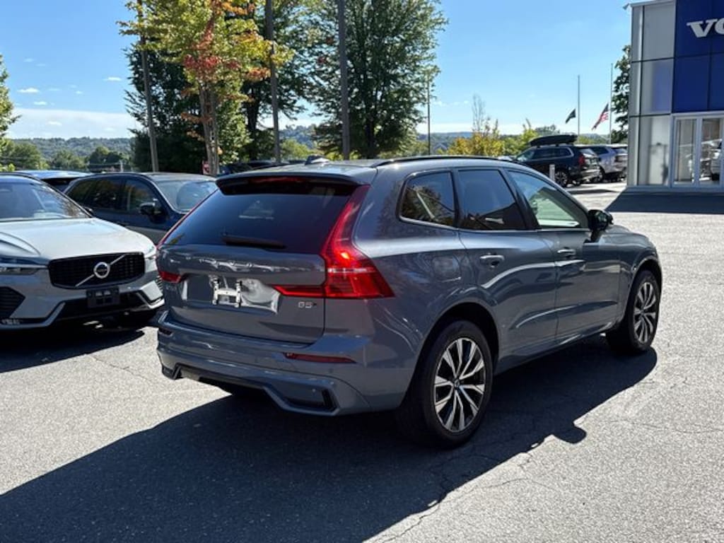 Used 2024 Volvo XC60 B5 Core SUV