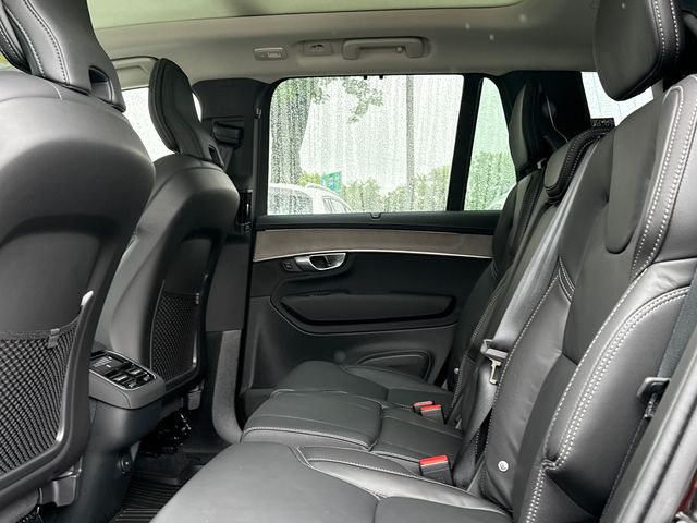2026 Volvo XC90 Ultra - Photo 20