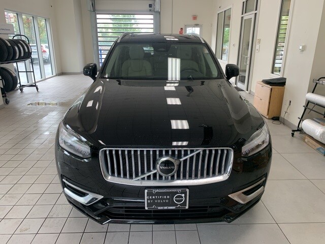 2024 Volvo XC90 B5 Core photo 2