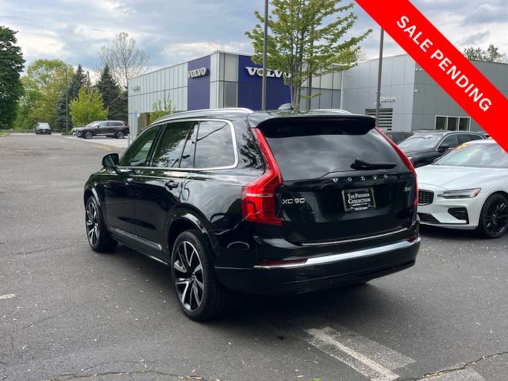 Certified 2023 Volvo XC90 B6 Plus 7-Seater SUV