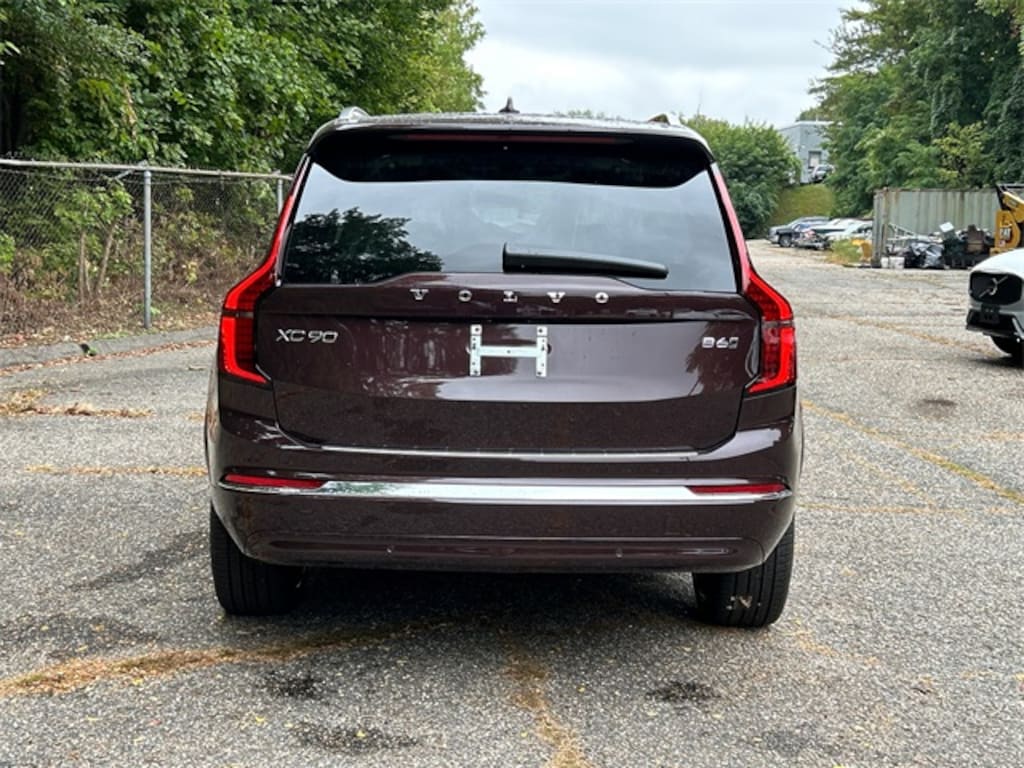 New 2026 Volvo XC90 B6 Plus 7-Seater SUV