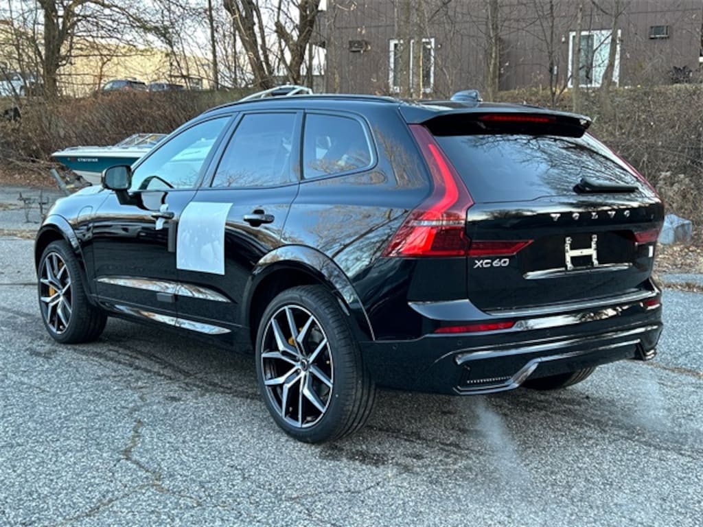 New 2026 Volvo XC60 plug-in hybrid T8 Polestar Engineered SUV