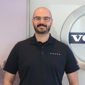 Staff member Jonathan Ciro from ID_158287