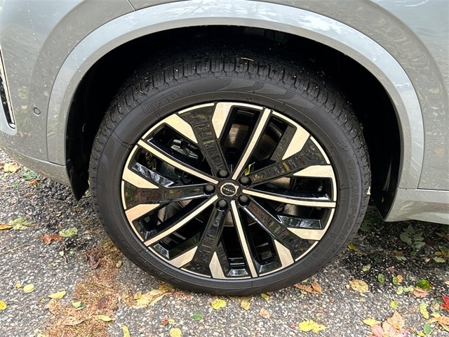 2026 Volvo XC90 Ultra - Photo 8