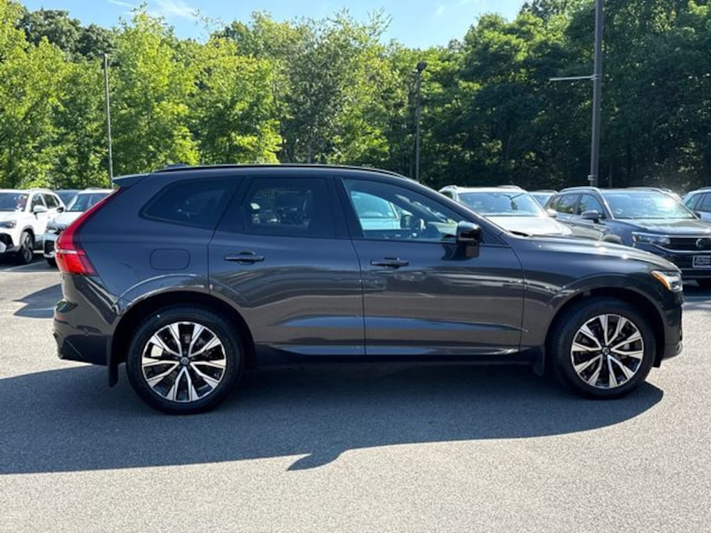 Used 2024 Volvo XC60 B5 Plus Dark Theme SUV