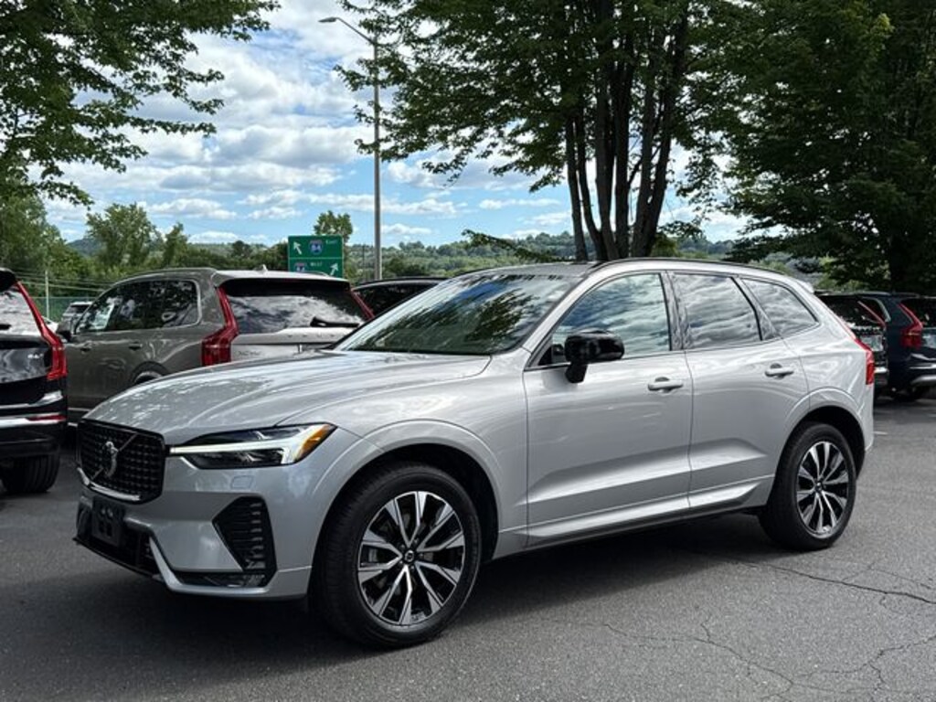 Certified 2024 Volvo XC60 B5 Core SUV
