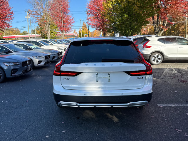 Certified 2025 Volvo V90 Cross Country B6 Wagon