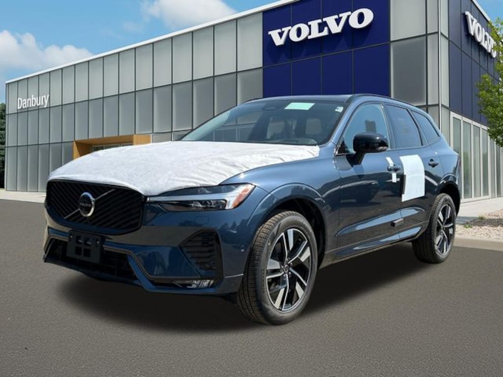 New 2026 Volvo XC60 B5 Plus SUV
