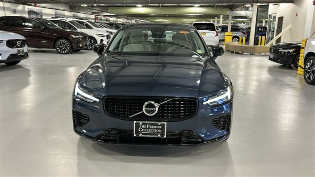 Used 2024 Volvo S60 plug-in hybrid T8 Plus Dark Theme Sedan