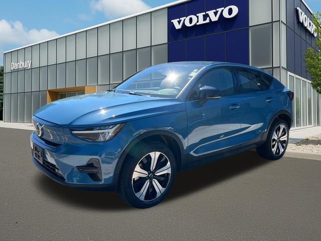 2023 Volvo C40 P8 Recharge Core AWD's photo
