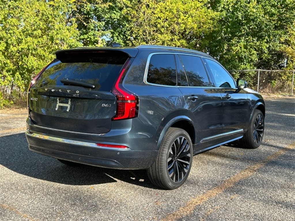 New 2026 Volvo XC90 B6 Plus 7-Seater SUV