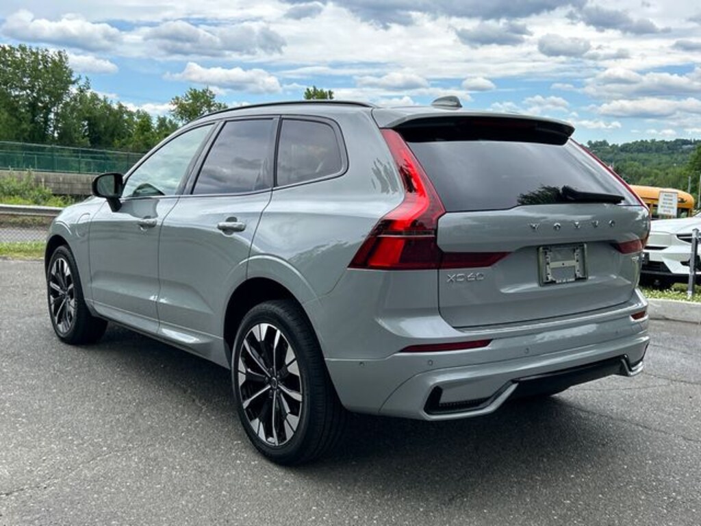 Used 2026 Volvo XC60 plug-in hybrid T8 Plus SUV