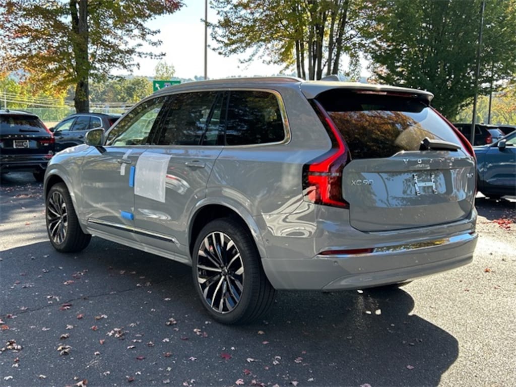 New 2026 Volvo XC90 B6 Plus 7-Seater SUV