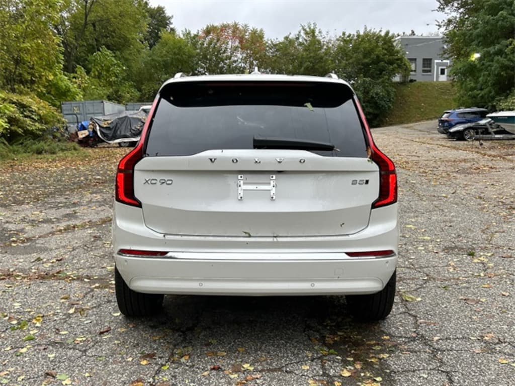 New 2026 Volvo XC90 B5 Plus 7-Seater SUV